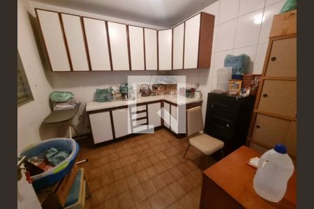 Casa à venda com 20m², 3 quartos e 6 vagas