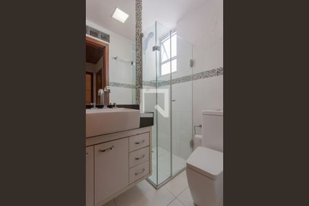 Casa de condomínio à venda com 100m², 3 quartos e 1 vaga Casa de condomínio à venda com 100m², 3 quartos e 1 vagaBanheiro 2