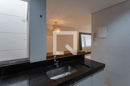 Casa de condomínio à venda com 100m², 3 quartos e 1 vaga Casa de condomínio à venda com 100m², 3 quartos e 1 vagaCozinha