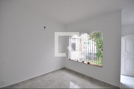 Sala de Estar de casa à venda com 4 quartos, 179m² em Vila Medeiros, São Paulo