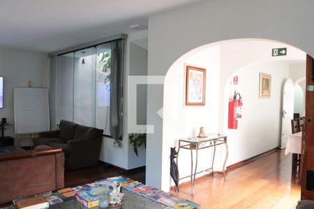 Sala de casa à venda com 6 quartos, 400m² em Tatuapé, São Paulo