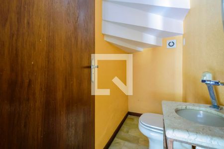 Lavabo de casa de condomínio à venda com 3 quartos, 187m² em Tristeza, Porto Alegre
