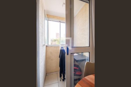 Sacada de apartamento à venda com 2 quartos, 50m² em São Pedro, Osasco