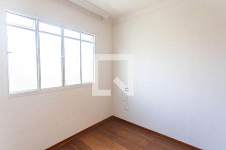 Quarto 1 de apartamento à venda com 2 quartos, 45m² em Santa Cruz, Belo Horizonte
