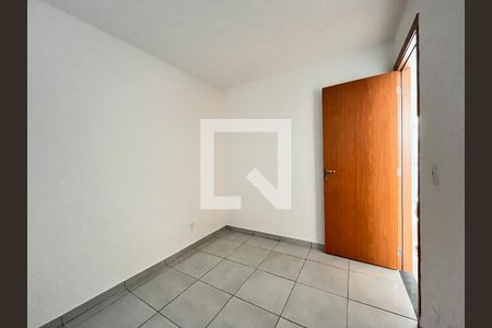 Quarto 1 de apartamento para alugar com 2 quartos, 49m² em Parque Santa Rosa, Suzano