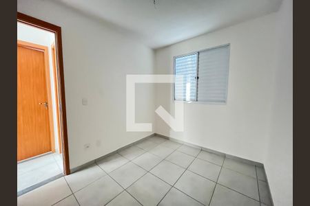 Quarto 1 de apartamento para alugar com 2 quartos, 49m² em Parque Santa Rosa, Suzano