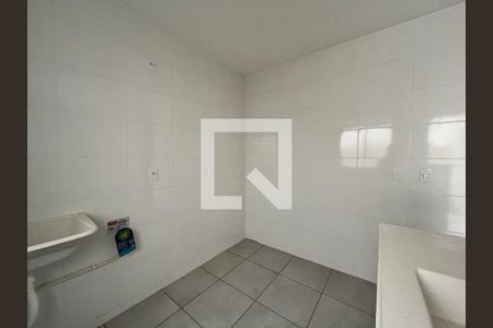 Cozinha e Área de Serviço de apartamento para alugar com 2 quartos, 49m² em Parque Santa Rosa, Suzano