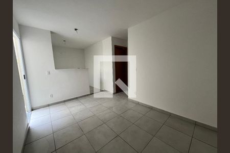 Sala de apartamento para alugar com 2 quartos, 49m² em Parque Santa Rosa, Suzano