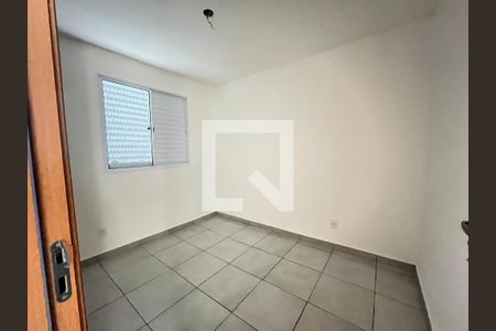 Quarto 1 de apartamento para alugar com 2 quartos, 49m² em Parque Santa Rosa, Suzano