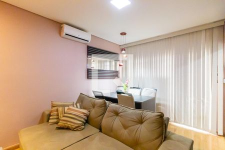 Sala de apartamento à venda com 2 quartos, 65m² em Nova Campinas, Campinas