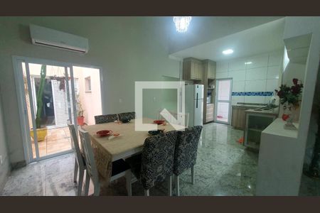 Sala de casa de condomínio para alugar com 3 quartos, 200m² em João Aranha, Paulínia