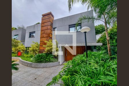 Fachada da Casa de casa de condomínio à venda com 3 quartos, 580m² em Santo Amaro, São Paulo