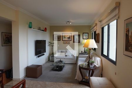 Sala de apartamento à venda com 3 quartos, 175m² em Vila Suzana, São Paulo