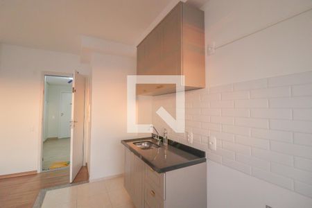 Sala de apartamento à venda com 3 quartos, 54m² em Jardim da Fonte, Jundiaí