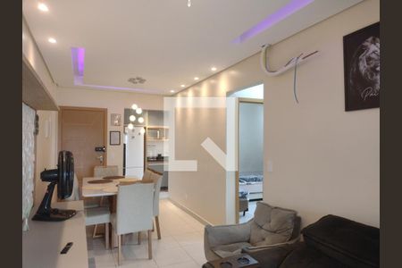 Sala de apartamento para alugar com 2 quartos, 57m² em Mirim, Praia Grande