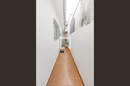 Casa à venda com 128m², 2 quartos e 2 vagas Casa à venda com 128m², 2 quartos e 2 vagasCorredor Externo