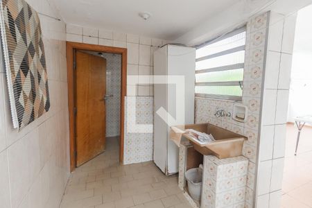 Casa à venda com 128m², 2 quartos e 2 vagas Casa à venda com 128m², 2 quartos e 2 vagasÁrea de Serviço