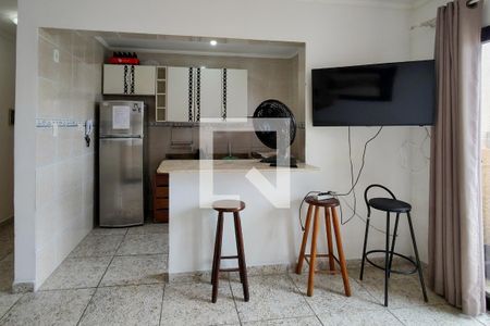 Sala de apartamento para alugar com 1 quarto, 50m² em Aviação, Praia Grande