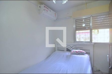 Quarto 2 de apartamento à venda com 2 quartos, 45m² em Guajuviras, Canoas