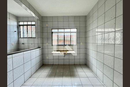 Cozinha de apartamento para alugar com 1 quarto, 33m² em Parque Xangri-lá, Contagem