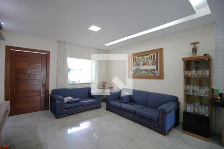 Sala de casa à venda com 3 quartos, 273m² em Cachoeirinha, Belo Horizonte