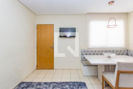 Sala de apartamento à venda com 2 quartos, 55m² em Salgado Filho, Belo Horizonte