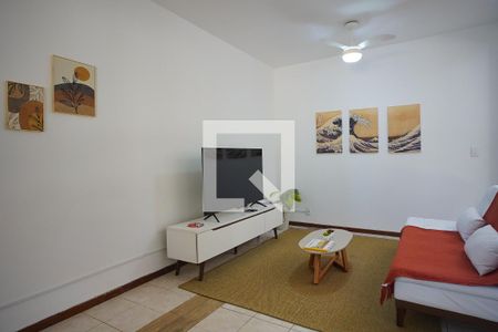 Sala de casa de condomínio para alugar com 2 quartos, 120m² em Barra da Lagoa, Florianópolis