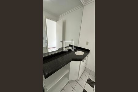 Banheiro da Suíte de apartamento para alugar com 2 quartos, 90m² em Serrinha, Goiânia