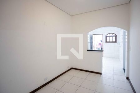 Sala de TV de casa para alugar com 2 quartos, 200m² em Centro, Diadema