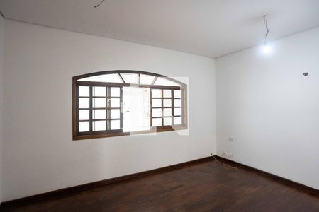 Sala de TV de casa para alugar com 2 quartos, 200m² em Centro, Diadema