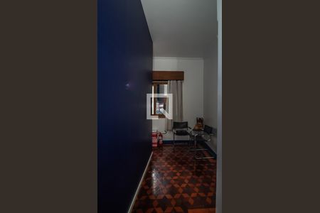 Corredor de casa à venda com 4 quartos, 244m² em Menino Deus, Porto Alegre