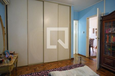 Quarto 1 de casa para alugar com 3 quartos, 80m² em Chácara das Pedras, Porto Alegre