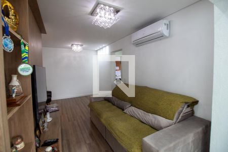 Sala de apartamento à venda com 2 quartos, 68m² em Jardim Aeroporto, São Paulo
