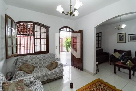 Sala 1 de casa à venda com 2 quartos, 132m² em Alípio de Melo, Belo Horizonte