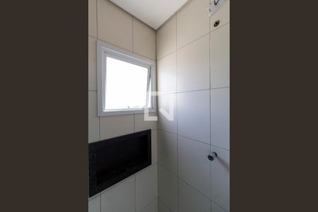 Banheiro de apartamento para alugar com 1 quarto, 40m² em Jardim Maringá, São Paulo