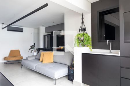 Sala de apartamento à venda com 2 quartos, 72m² em Indianópolis, São Paulo