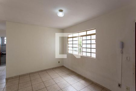 Apartamento à venda com 12600m², 3 quartos e 1 vagaSala