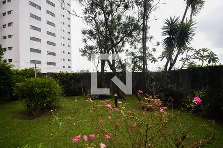 Apartamento à venda com 238m², 3 quartos e 3 vagas Apartamento à venda com 238m², 3 quartos e 3 vagasJardim