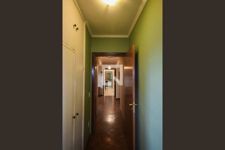 Apartamento à venda com 238m², 3 quartos e 3 vagas Apartamento à venda com 238m², 3 quartos e 3 vagasArmário da Suíte