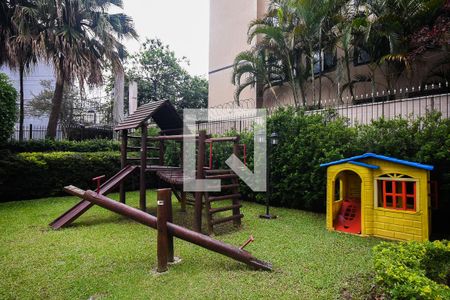 Apartamento à venda com 238m², 3 quartos e 3 vagas Apartamento à venda com 238m², 3 quartos e 3 vagasPlayground