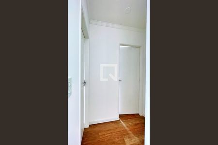 Corredor dos Dormitórios de apartamento à venda com 2 quartos, 57m² em Vila Renata, Guarulhos