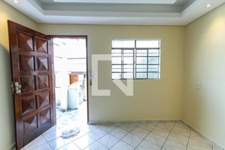 Sala de casa para alugar com 4 quartos, 85m² em Jardim Independencia, São Bernardo do Campo