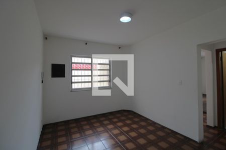 Sala 1 de casa à venda com 3 quartos, 200m² em Vila Romano, São Paulo