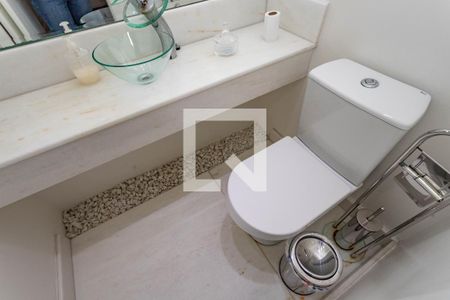 Lavabo  de casa à venda com 4 quartos, 220m² em Conceição, Diadema