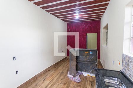 Studio para alugar com 32m², 1 quarto e sem vagaSala/Cozinha/Área de Serviço