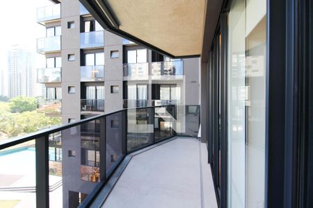 Varanda  de apartamento à venda com 1 quarto, 57m² em Vila Olímpia, São Paulo