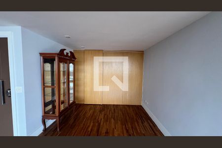 Sala de apartamento à venda com 3 quartos, 180m² em Jardim Paulistano, São Paulo