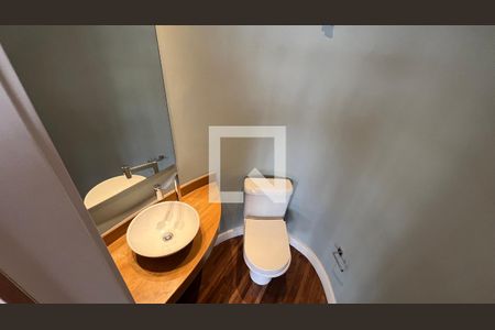 Lavabo de apartamento à venda com 3 quartos, 180m² em Jardim Paulistano, São Paulo