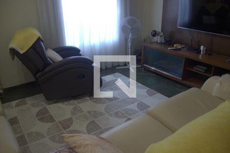 Sala de TV de casa para alugar com 4 quartos, 350m² em Vila Angelica, Sorocaba