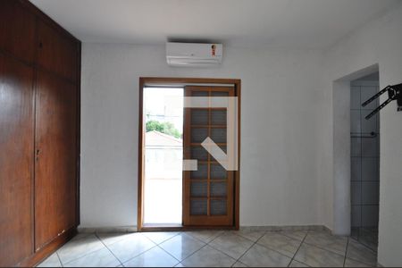 Quarto Suíte de casa para alugar com 3 quartos, 140m² em Jardim Leonor Mendes de Barros, São Paulo
